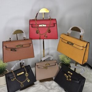 Elegant Women's Handbag Collection